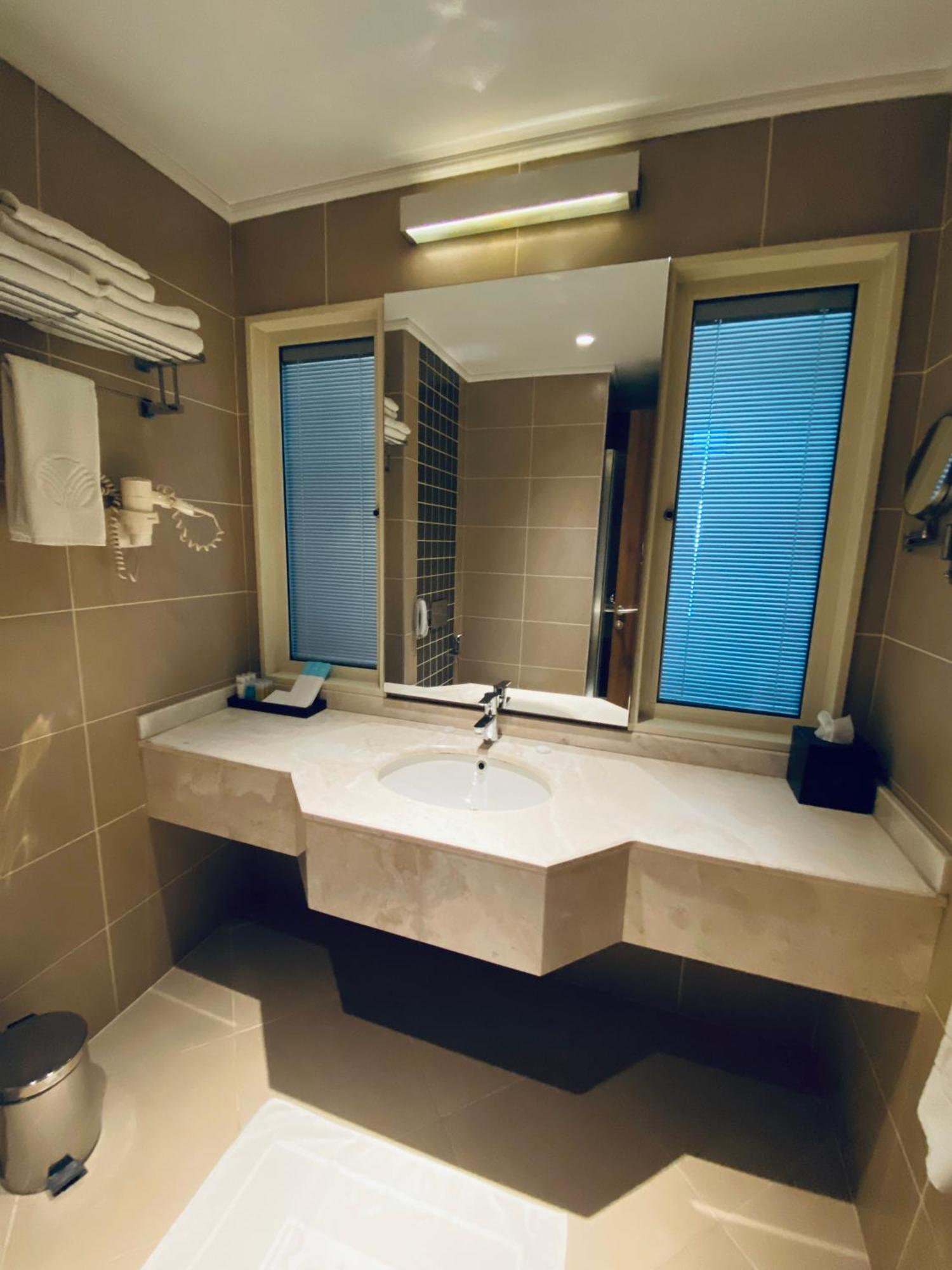 Karbala Rayhaan Hotel & Suites Exteriör bild